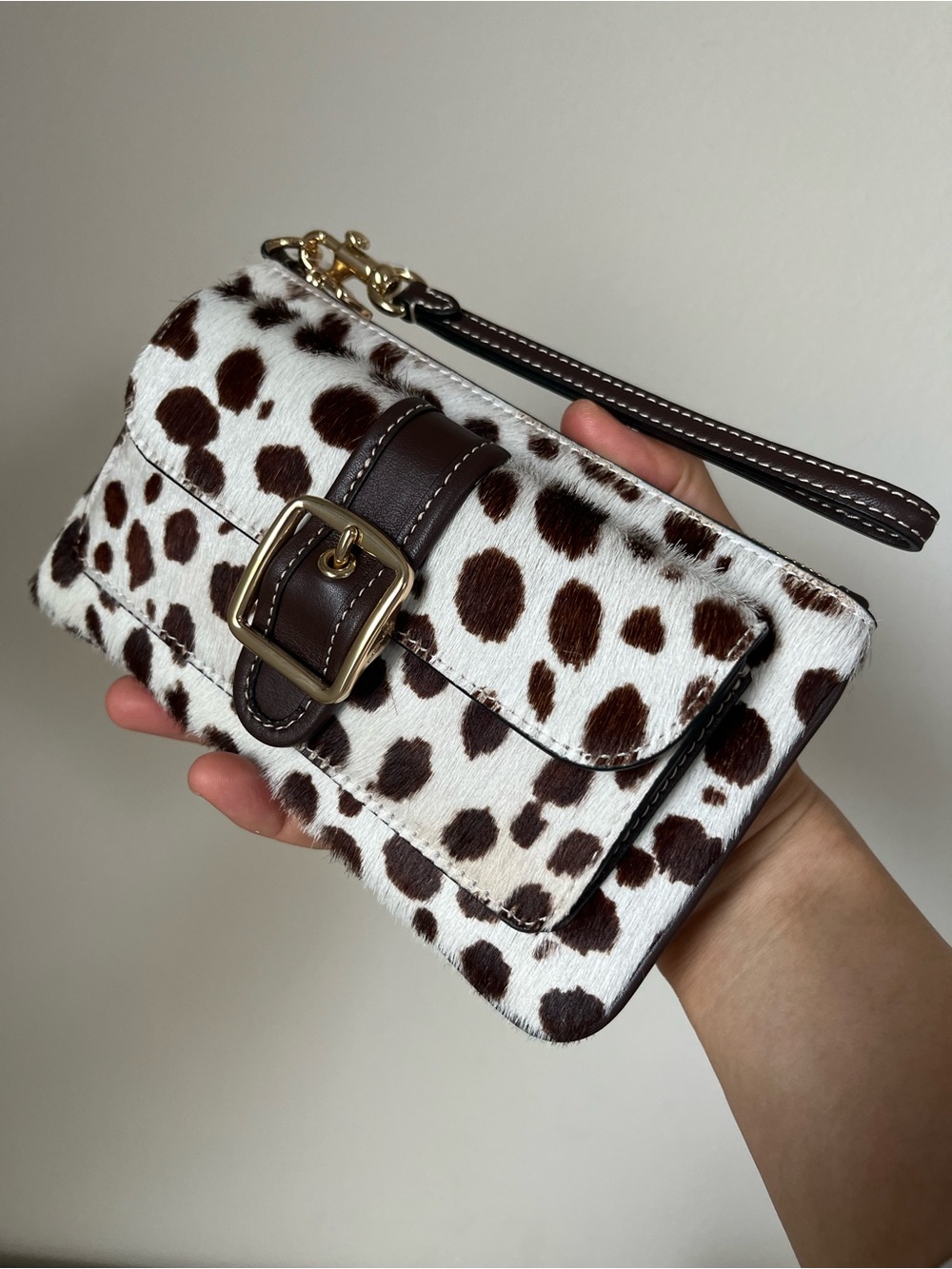 Coach Ashton Wristlet In Haircalf🎈🎈